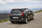 Peugeot 5008 2009 года